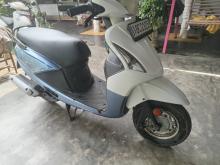 Hero Pleasure 2015 Motorbike