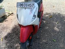 Hero Pleasure 2014 Motorbike