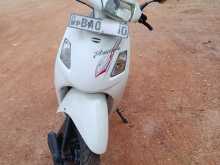 Hero Pleasure 2012 Motorbike