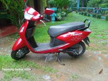 Hero Pleasure 2012 Motorbike