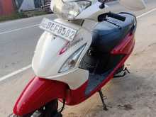 Hero Pleasure 2016 Motorbike