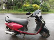 Hero Pleasure 2011 Motorbike