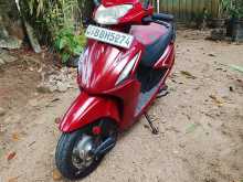 Hero Pleasure 2014 Motorbike
