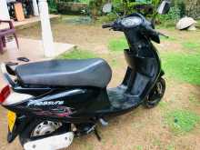Hero Pleasure 2011 Motorbike