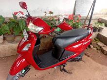 Hero Pleasure 2012 Motorbike