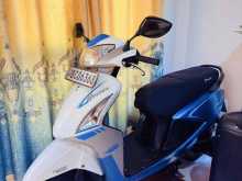 Hero Pleasure 2015 Motorbike