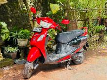Hero Pleasure 2011 Motorbike