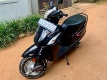 Hero Pleasure 2015 Motorbike
