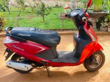 Hero Pleasure 2015 Motorbike
