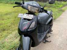 Hero Pleasure 2011 Motorbike