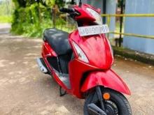 Hero Pleasure 2013 Motorbike