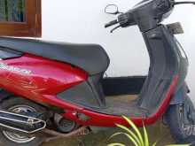 Hero Pleasure 2011 Motorbike