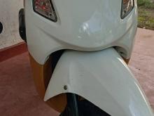 Hero Pleasure 2013 Motorbike