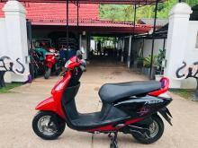 Hero Pleasure 2012 Motorbike