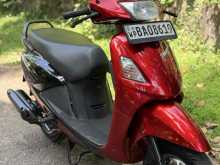 Hero Pleasure 2013 Motorbike