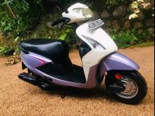 Hero Pleasure 2014 Motorbike