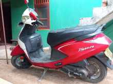 Hero Pleasure 2015 Motorbike