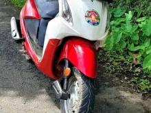 Hero Pleasure 2015 Motorbike
