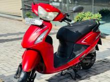 Hero Pleasure 2015 Motorbike
