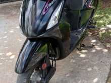 Hero Pleasure 2015 Motorbike