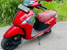 Hero Pleasure 2014 Motorbike