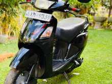 Hero Pleasure 2012 Motorbike