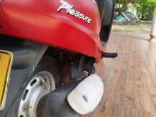 Hero Pleasure 2014 Motorbike