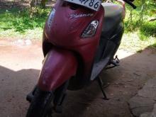 Hero Pleasure 2012 Motorbike