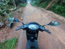 Hero Pleasure 2013 Motorbike