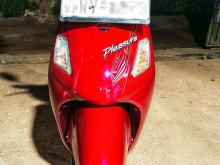 Hero Pleasure 2011 Motorbike
