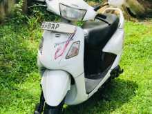 Hero Pleasure 2013 Motorbike