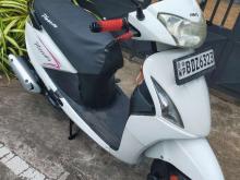 https://riyasewana.com/uploads/hero-pleasure-61513476726.jpg