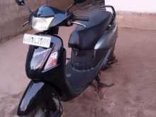 Hero Pleasure 2013 Motorbike