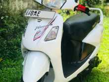 Hero Pleasure 2013 Motorbike