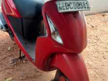 Hero Pleasure 2015 Motorbike
