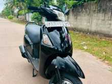 Hero Pleasure 2012 Motorbike
