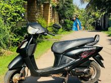 Hero Pleasure 2012 Motorbike
