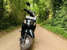 Hero Pleasure 2011 Motorbike