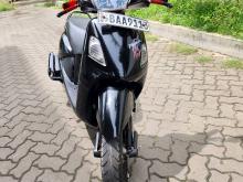 Hero Pleasure 2013 Motorbike