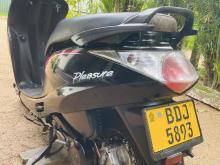 https://riyasewana.com/uploads/hero-pleasure-810423824272.jpg