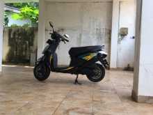 https://riyasewana.com/uploads/hero-pleasure-814413613074.jpg