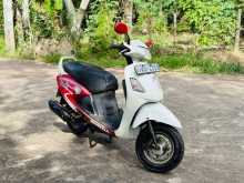 Hero Pleasure 2010 Motorbike