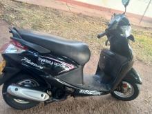 Hero Pleasure 2015 Motorbike
