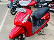 Hero PLEASURE 2015 Motorbike