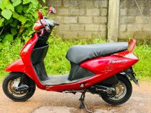 Hero Pleasure 2011 Motorbike