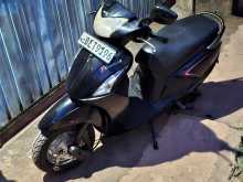 Hero Pleasure 2017 Motorbike