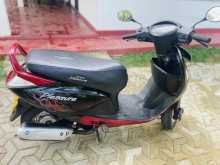 https://riyasewana.com/uploads/hero-pleasure-scooter-2918322722512.jpg