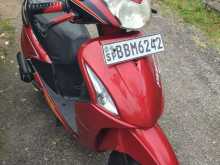 Hero Pleasure 2014 Motorbike