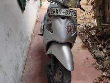 Hero Pleasure 2013 Motorbike