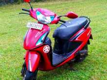 Hero Pleasure 2015 Motorbike